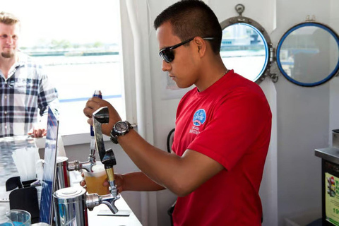 Chicago: Shoreline Lake Michigan Skyline Cruise Lake Michigan Skyline Cruise in English