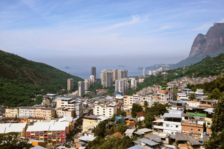 Rio de Janeiro: Favela Tour with Hotel Transfers