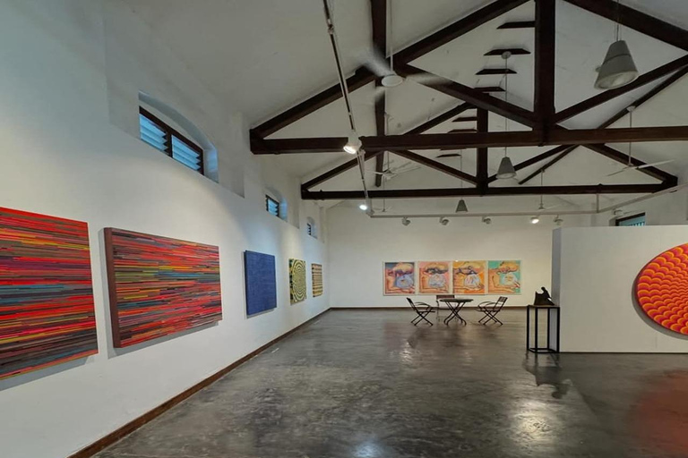 Kochi: Tuk-Tuk-Ausflug mit versteckten SchätzenKochi: Ausflug mit dem Tuk-Tuk zu versteckten Schätzen