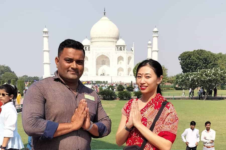 Von Delhi: Taj Mahal & Agra Heritage Tagestour mit dem Auto. Foto: GetYourGuide Von Delhi: Taj Mahal & Agra Heritage Tagestour mit dem Auto. Foto: GetYourGuide
