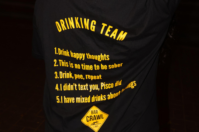 Lima: Barranco's Nightlife Tour with Bar Crawl & Free Shots