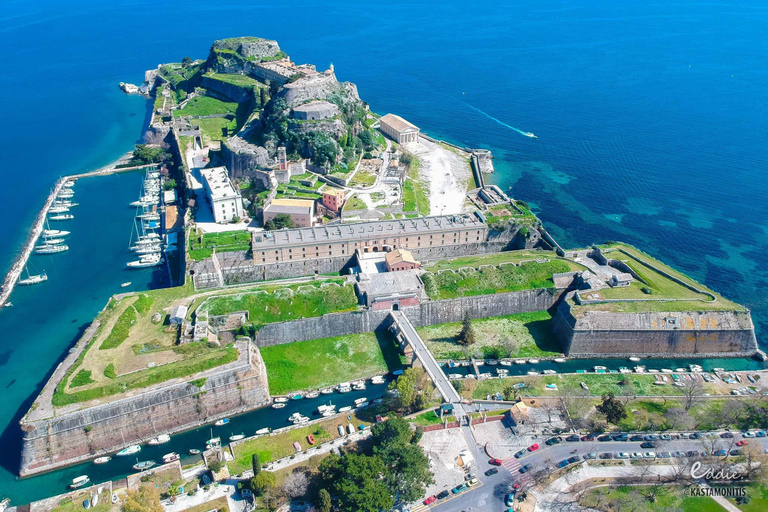 Kavos: Corfu Town / Corfu Old Town Van Tour