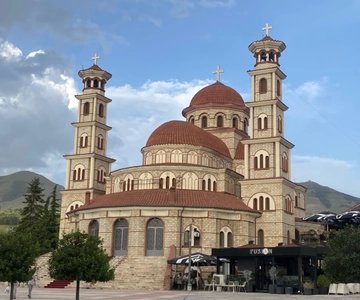 From Tirana/Durres: Korca, Voskopoja, Pogradec,Lin Day Tour