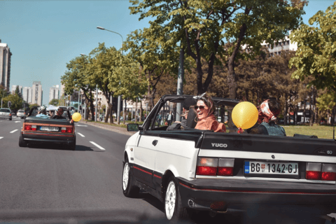 Recorrido en coche antiguo: Un viaje por la historia de Yugoslavia