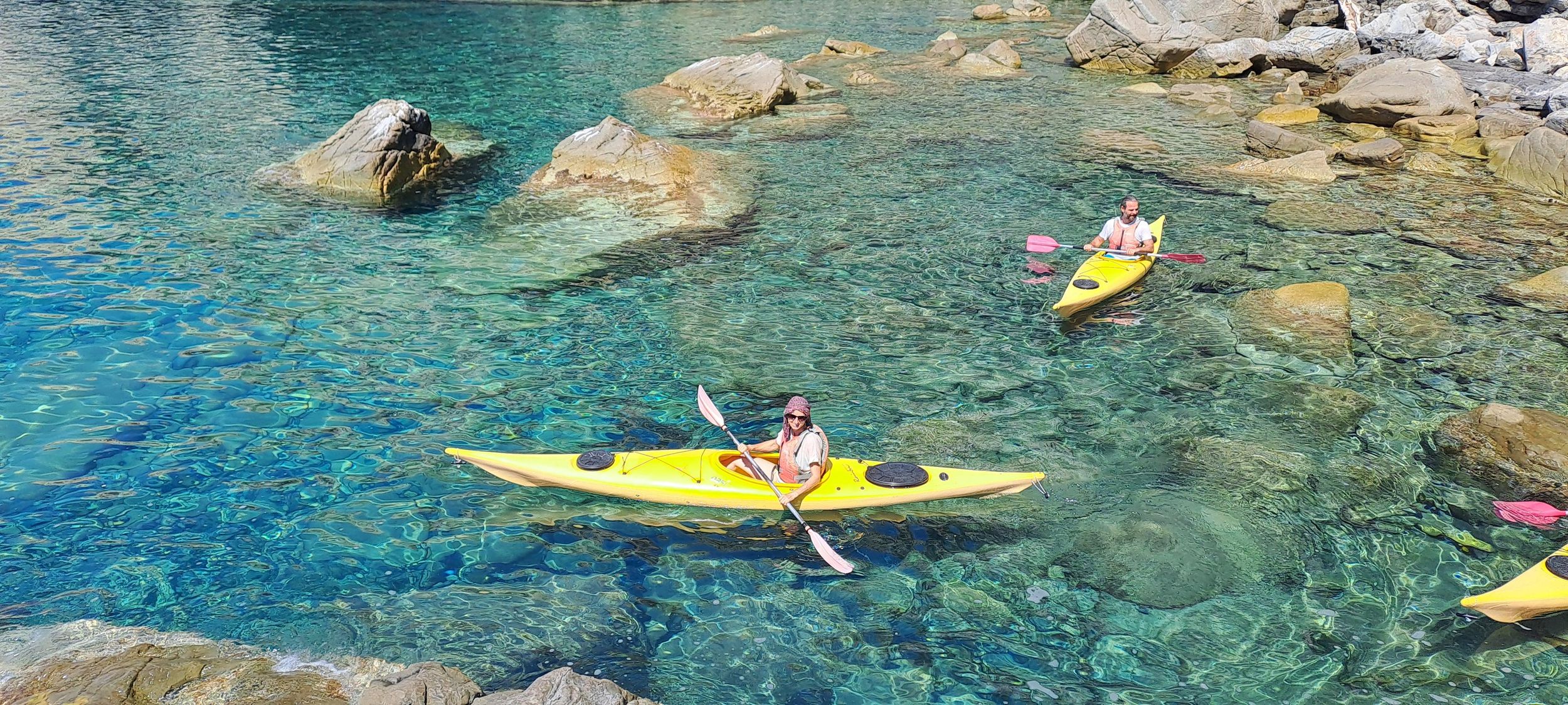 Marina di Campo: 2-stündiger Kajakausflug entlang der wilden Südküste