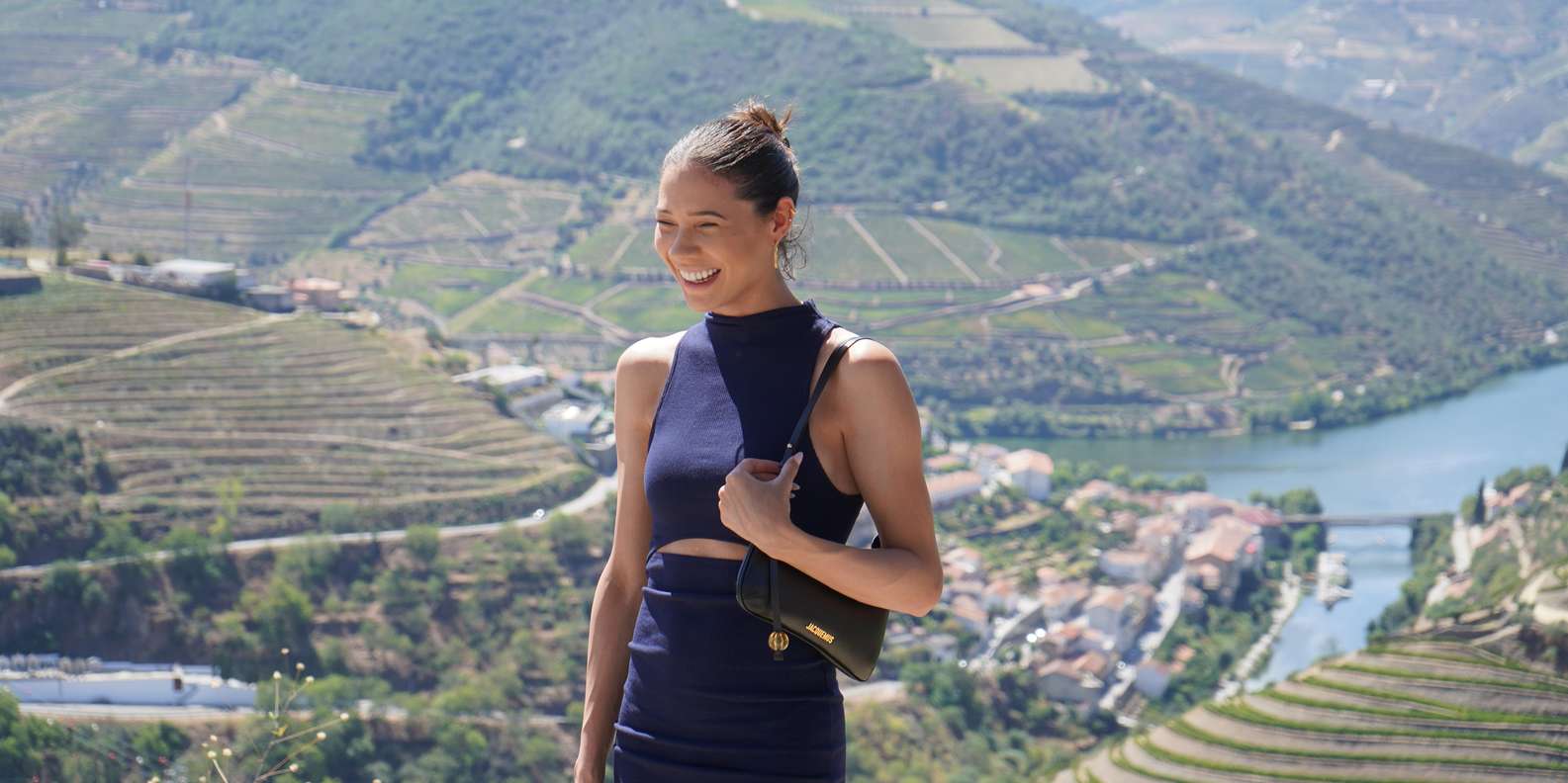 From Porto: Tastings at 2 Wineries, Chef's Lunch & Boat Tour