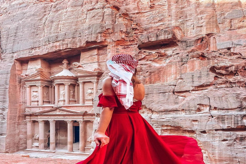 Jordan 4-Day Tour: Amman, Petra, Wadi Rum & Dead Sea