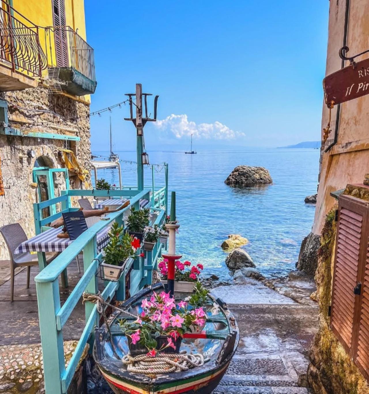 Straße von Messina: Schlauchboot-Tour nach Capo Peloro, Scilla und Chianalea