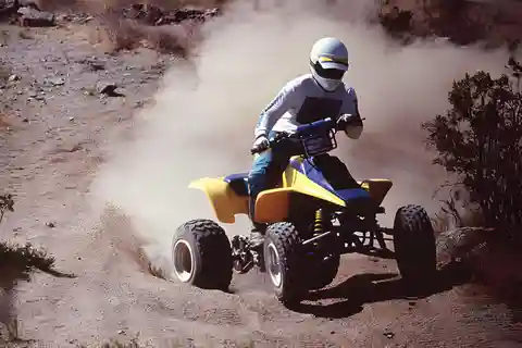 Marrakech : Agafay - Randonnée dans le désert en quad et à dos de chameau avec dîner-spectacle