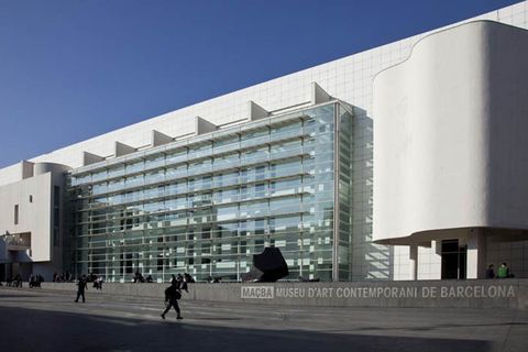 Barcelona: entree MACBA Barcelona Museum of Contemporary Art