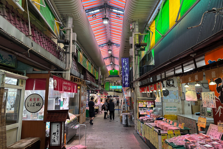 نزهة طعام ثقافية في كانازاوا من سوق أوميتشو إلى منطقة الجيشا