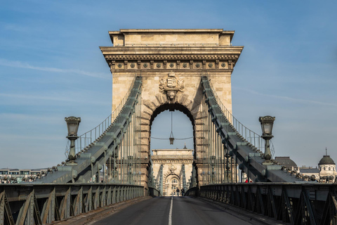 Da Vienna: Tour fotografico guidato di Budapest e BratislavaTour di gruppo