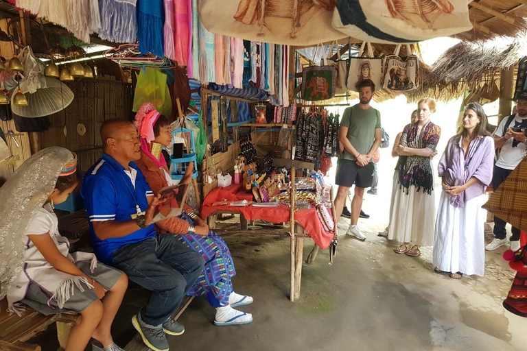 Chiang Rai: Popular Sightseeing Tour 7 places , Buffet Lunch Chiang Rai: Popular Sightseeing Tour 7 places ,Buffet Lunch