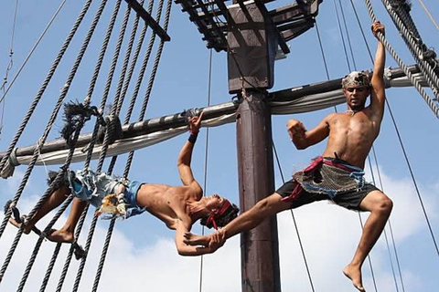 Hammamet: Immersive pirate boat adventure with a swim and show