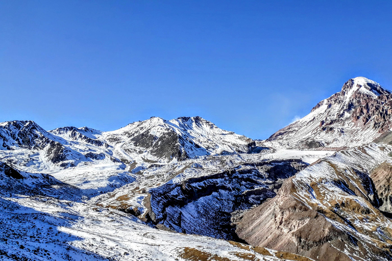 Caminhada de três dias em Kazbegi