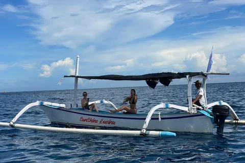 Bali : Nager avec les dauphins et faire du snorkeling à Lovina