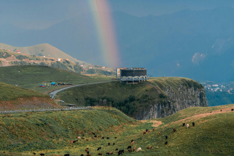 Tbilisi: Kazbegi Day Trip and Gergeti Trinity Church