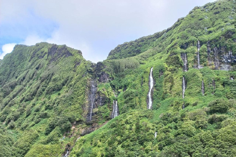Flores Island in 3 Days – Waterfalls, Lagoons, and Local Guide (Corvo Option) 3-Day Tour – Flores Island + Corvo Island