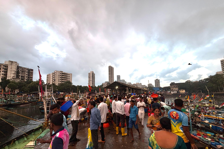 De los muelles a los sueños: El Camino Icónico de Bombay