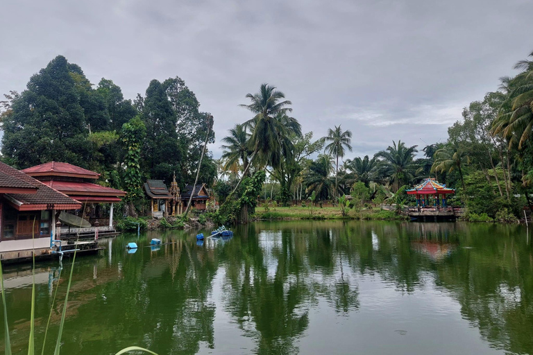 Khao Lak : excursion à vélo d'une demi-journée vers les cascades et les lacs, avec déjeunerKhao Lak : excursion à vélo d'une demi-journée vers les cascades et les lacs, avec