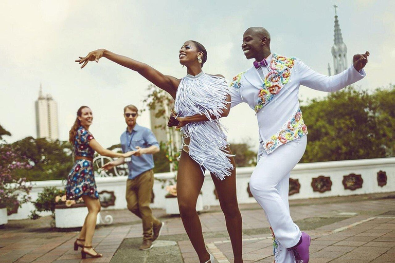 Experience dance classes in the city of Cali