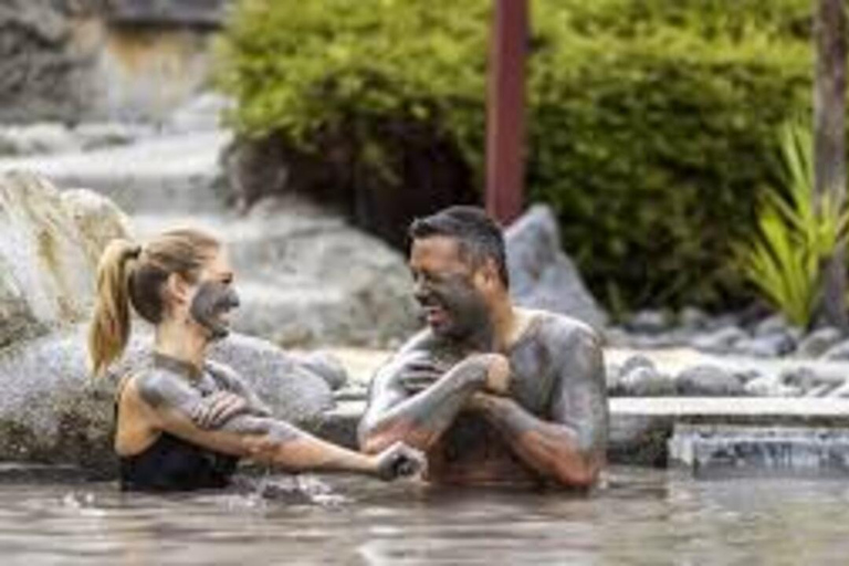 Kikambala: Mud Spa Experience with Coconut Oil Massage