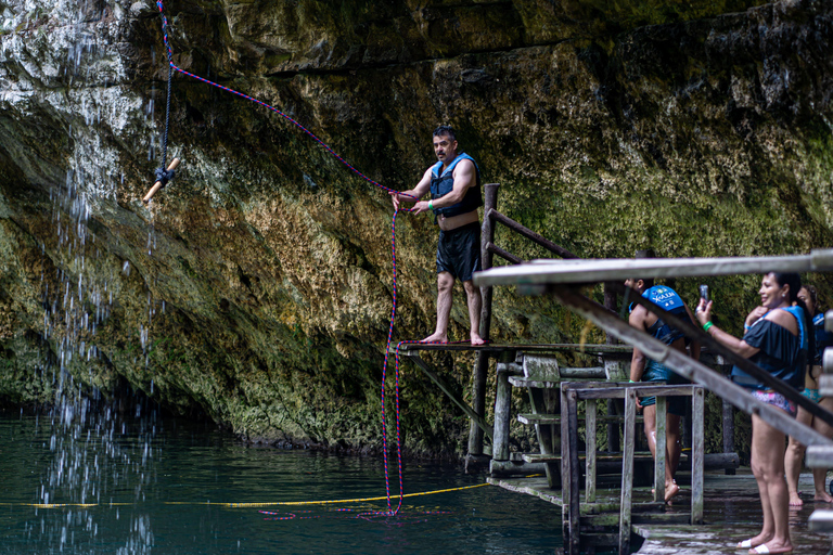 Cancun: vroege toegang tot Chichen Itza en catamaran Isla MujeresEnige catamaran naar Isla Mujeres (zonder vervoer)