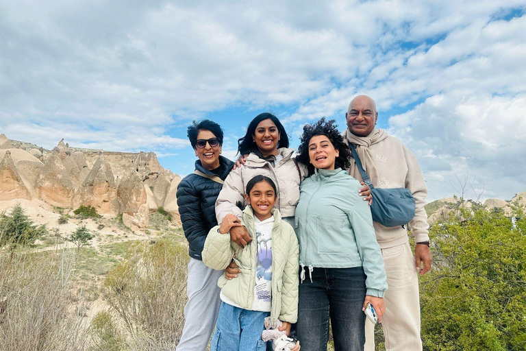 卡帕多西亚：红绿组合之旅卡帕多西亚：红色和绿色组合之旅（日语导游）