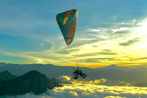 Vang Vieng:Zipline,Kayak,Nam Xay,Lagoon 2&Optional Paramotor Full-Day Adventure with Morning Paramotor
