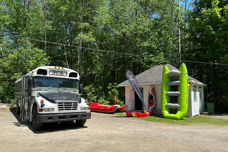 Quebec City: Guided rafting and kayaking 30 minutes from the city – Family Quebec City: Guided Rafting and Kayaking 30 Minutes from the City – Family