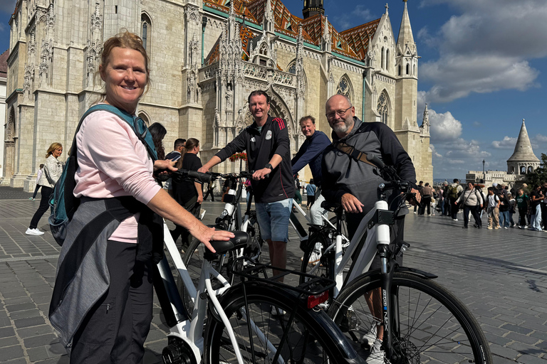 Budapest: Complete E-Bike Tour of Buda & Pest Highlights