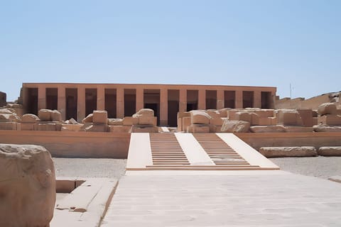 Fra Luxor: Abydos Temple and Temple of Dendera Expedition