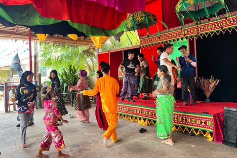 KAMPUNG GIPSI-DAY TRIP TO BAJAU HEAVEN FREE NASIGORENG & TEH