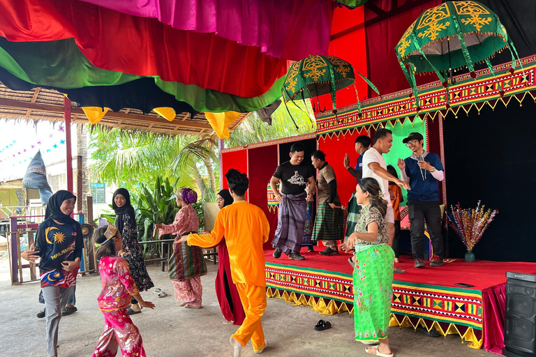KAMPUNG GIPSI-DAY TRIP TO BAJAU HEAVEN FREE NASIGORENG & TEH