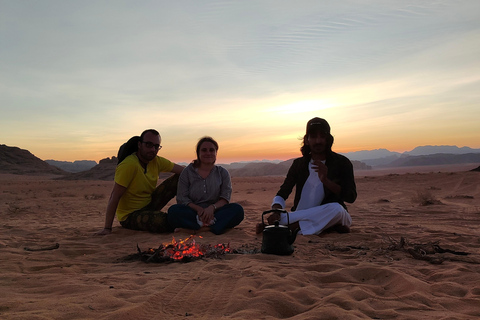 Wadi Rum: Nomadic Survival Skills, Sunset & Zarb Dinner