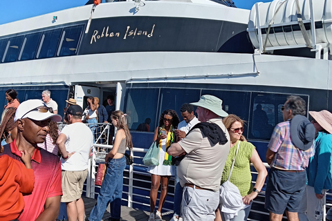 Cape Town: Table Mountain, Robben Island, & Dinner Tour