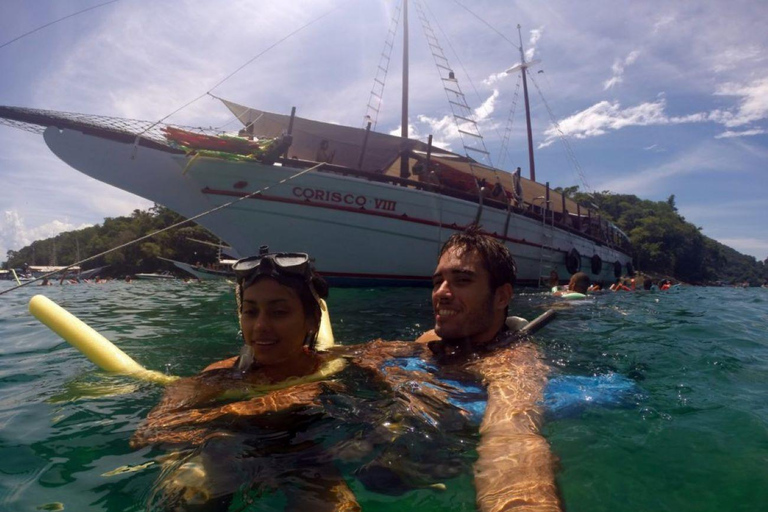 Rio de Janeiro: Wycieczka pirackim katamaranem na Ilha Grande