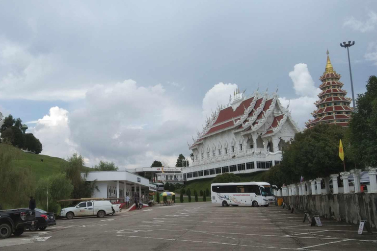 From Chiang Mai: Chiang Rai's White, Blue & Red Temples Tour