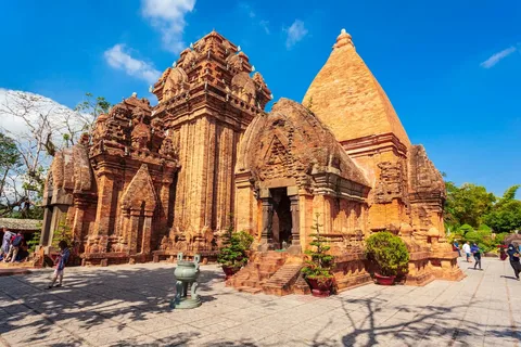 From Nha Trang: Visit 5 Most Beautiful Places In The City