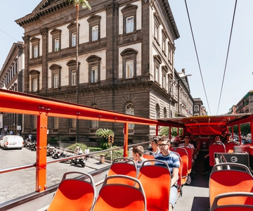 Naples: Hop-on Hop-off Bus Tour 24-Hour Ticket