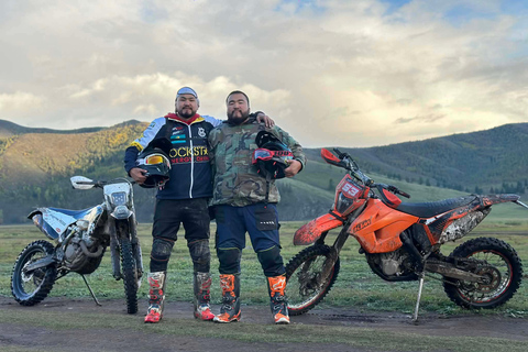 Ulaanbaatar: 5-Day Motorcycle Tour with Hot Springs
