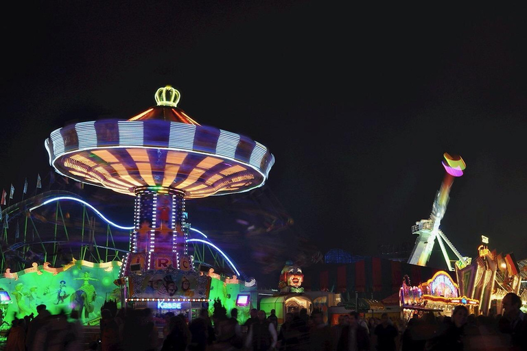 Munich: Oktoberfest Tour & Big Beerhall Evening Reservation 1. Sunday Oktoberfest 2026: Tour & Big Beerhall Reservation