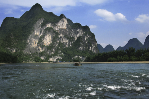 Guilin: Join a group Li river cruise biking west street tour