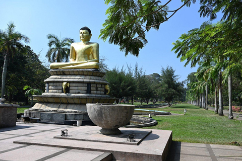 Colombo Photography Tour by Tuk Tuk Best Photo Spots