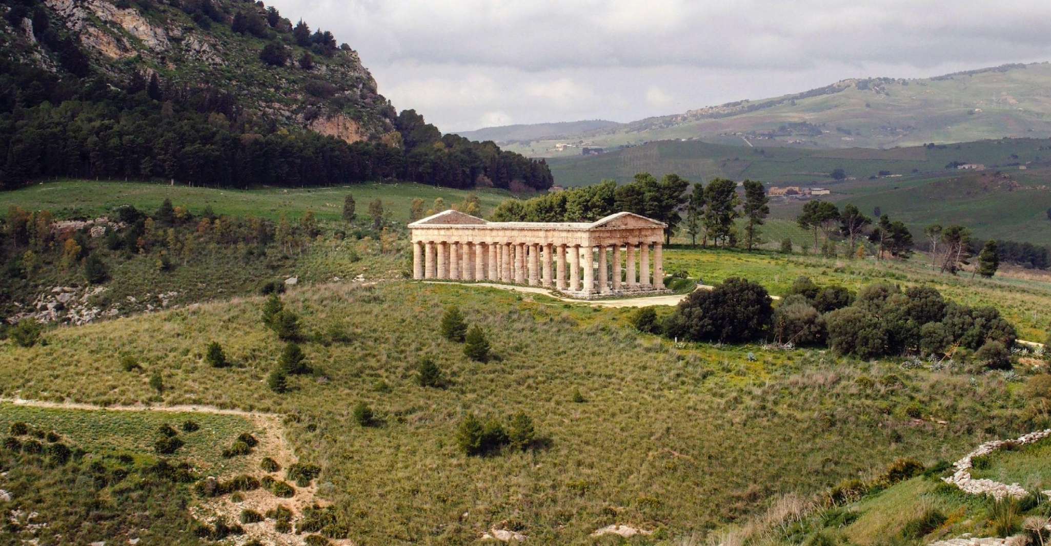 Visit Segesta every afternoon from Palermo - Housity
