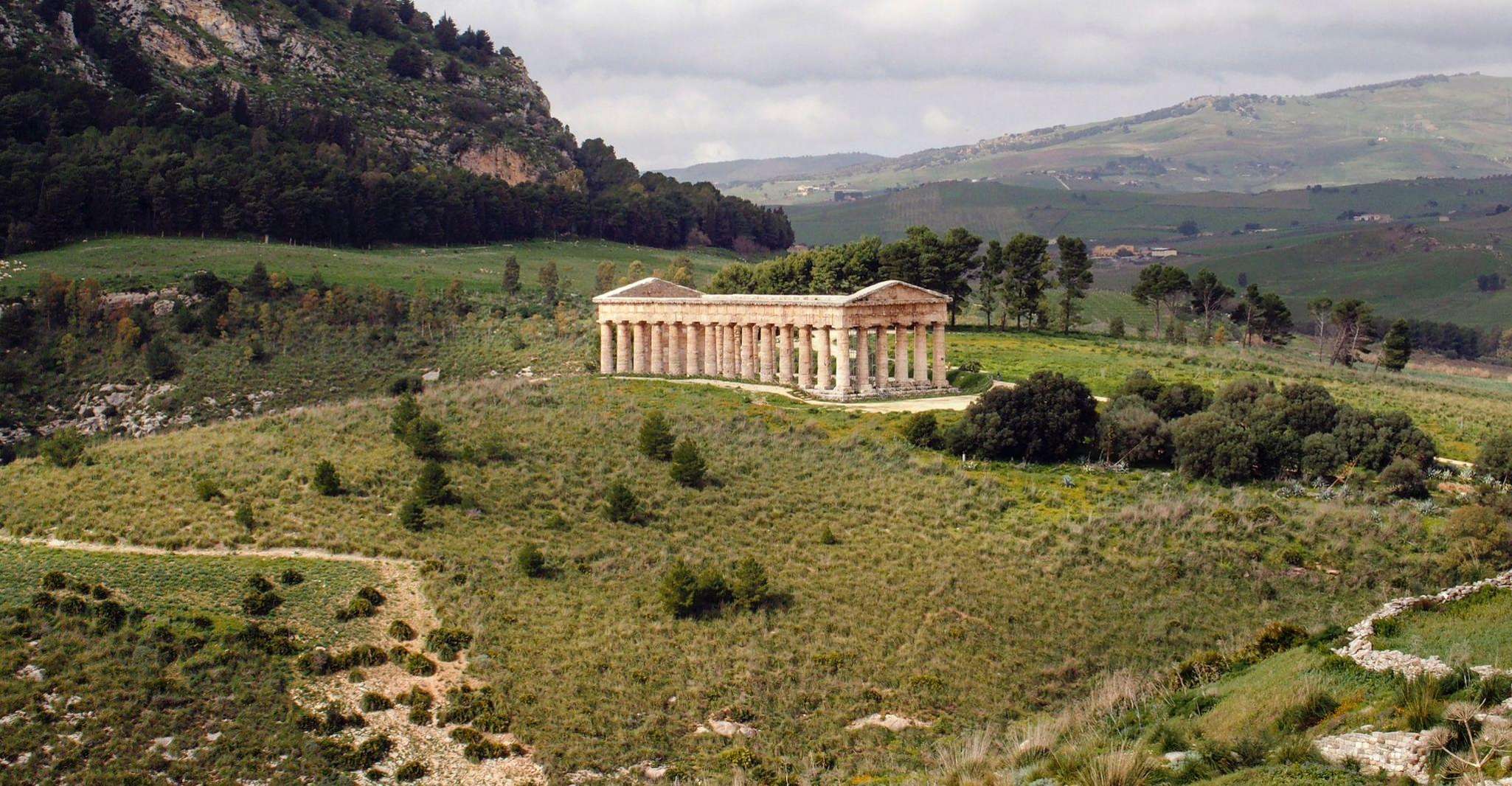 Visit Segesta every afternoon from Palermo - Housity