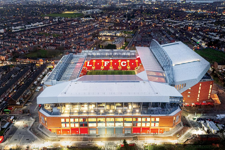 Liverpool officiële wedstrijddag ervaringLiverpool vs Aston Villa