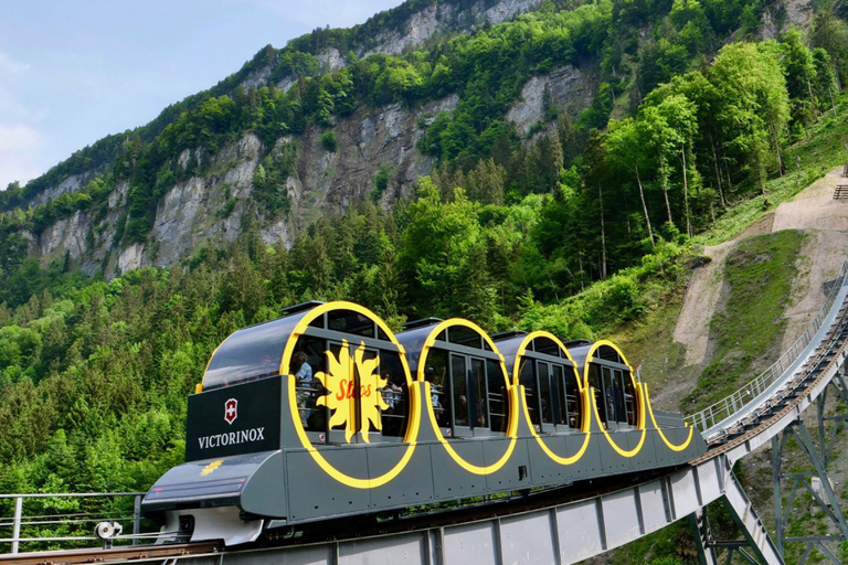 4-Day Switzerland Alpine Classics Mini Tour from Zurich