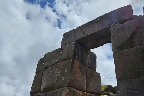 Explore the Heart of the Inca Empire: Cusco City Tour