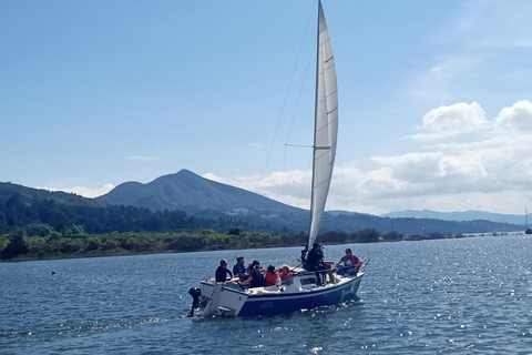 BOGOTA: Zeildag in Guatavita, zeilen en verkennen op het Tominé Reservoir